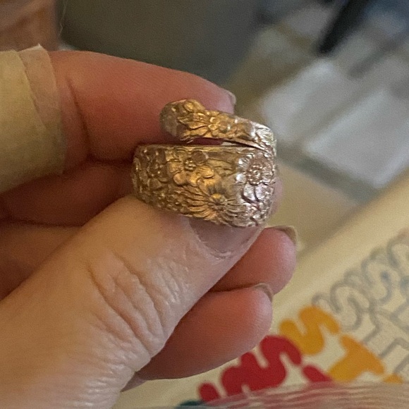 Vintage Alvin Sterling 1932 Bridal Bouquet Rose Silverware Ring - Picture 4 of 8